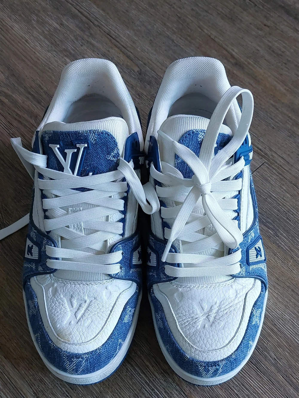 Louis Vuitton Women White and Blue Denim-Accent Low-Top Sneakers